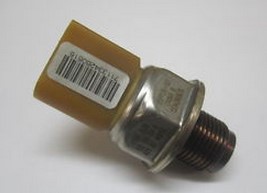 03L906054A VAG ДАТЧИК ДАВЛЕНИЯ ТОПЛИВА M18 X 1.5