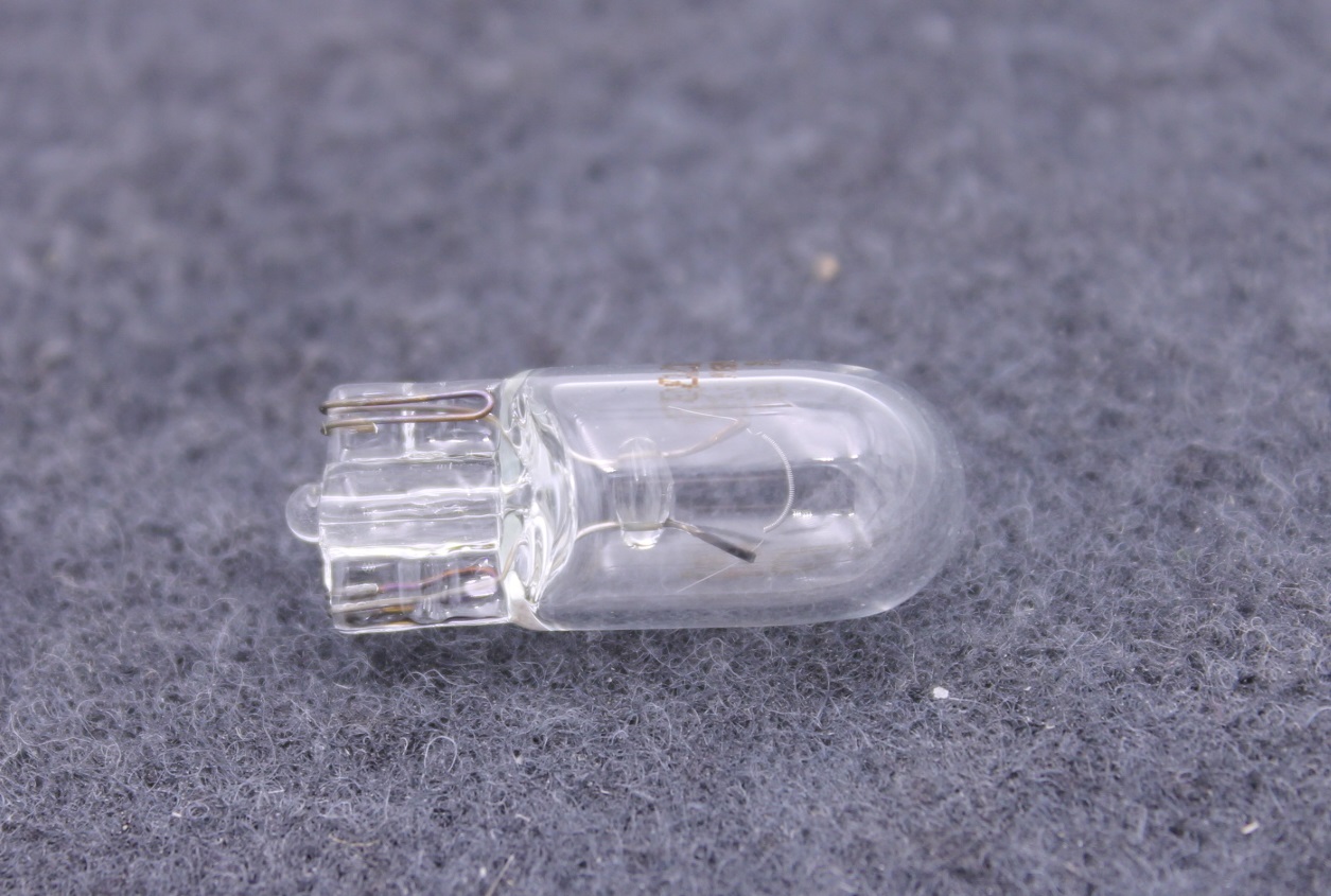 12961CP PHILIPS ЛАМПА 5W 12V (Б/ЦОКОЛЬНАЯ)