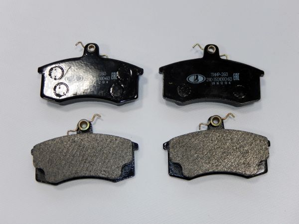 21100350180082 LADA КОЛОДКИ ТОРМОЗНЫЕ ПЕРЕДНИЕ 2110 ~ ( КОМПЛЕКТ )