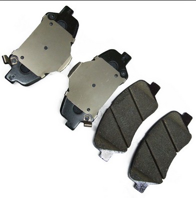 581014LA00 ХЕНДАЙ/КИА ТОРМОЗНЫЕ КОЛОДКИ ПЕРЕДНИЕ -- SOLARIS RIO 4 08.2011-/CERATO 13- 