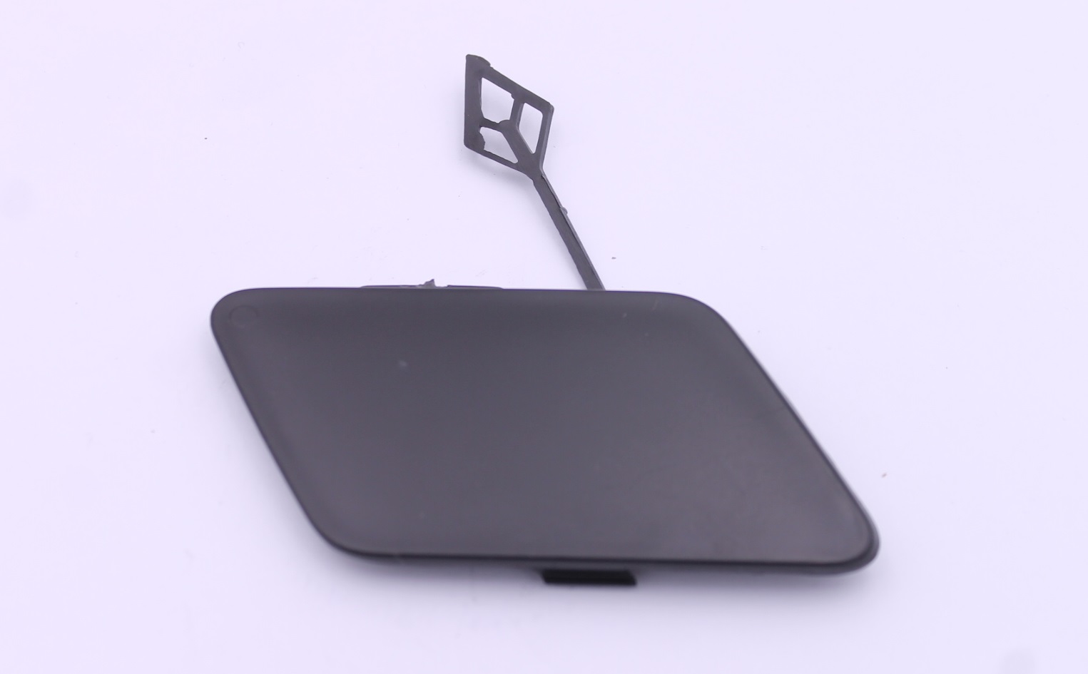 95987118 GENERAL MOTORS ЗАГЛУШКА БАМПЕРА ПЕРЕДНЕГО (КРУЗ)