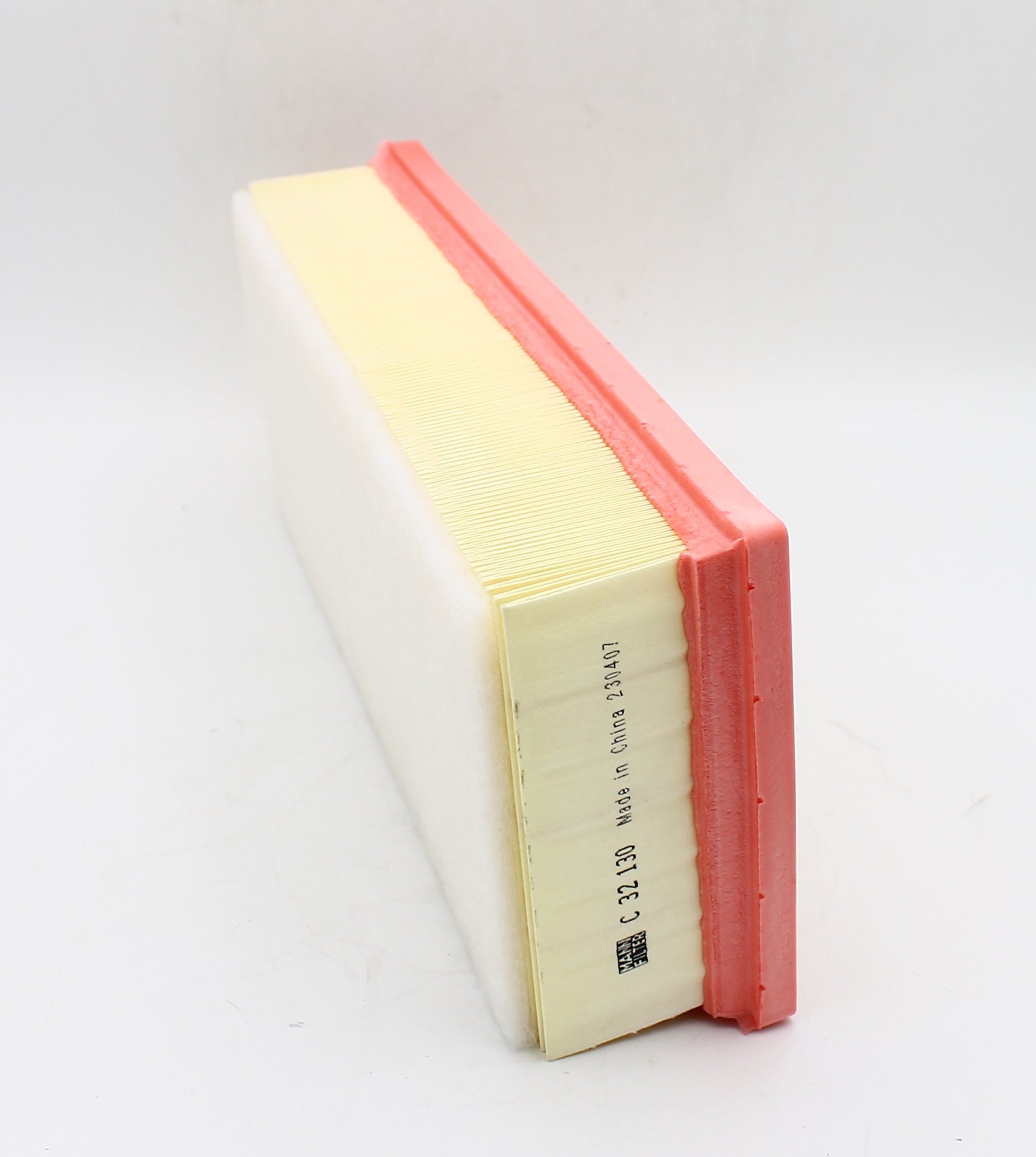 C32130 MANN ФИЛЬТР ВОЗДУШНЫЙ AUDI A4/A4Q/A5CA/A5CO/AQ5