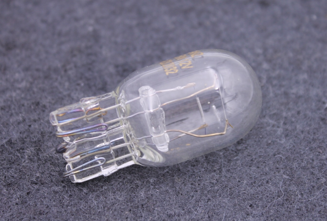 GIP06026 GANZ ЛАМПА 21/5W 12V 