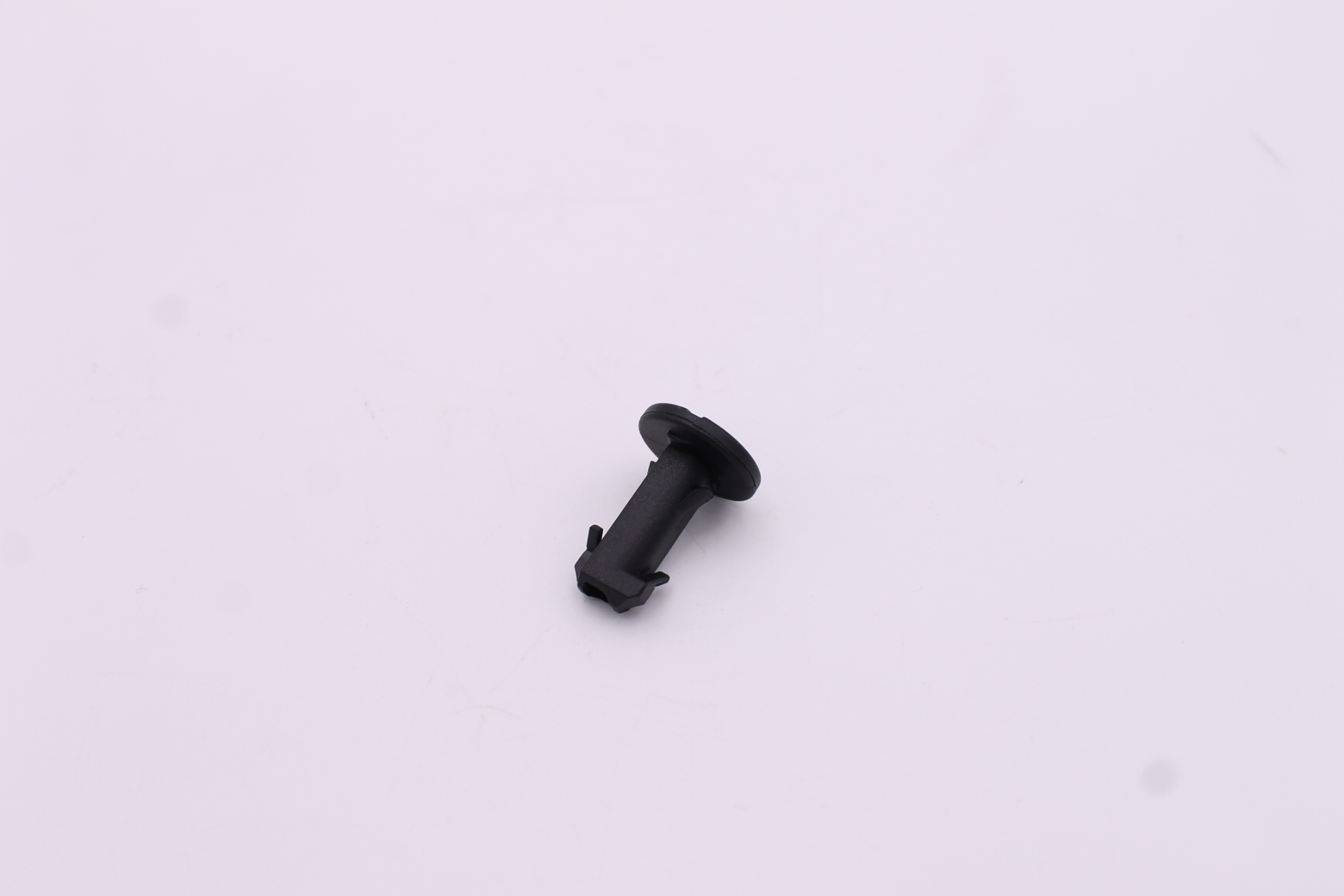 LR012844 LAND ROVER КЛИПСА ЗАГЛУШКИ БУКСИРОВОЧНОЙ ПЕТЛИ LAND ROVER