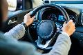 Руль для мужчины - это игрушка, а для женщины - стихия