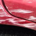 Как закрасить глубокую царапину на кузове автомобиля до грунта или металла?
